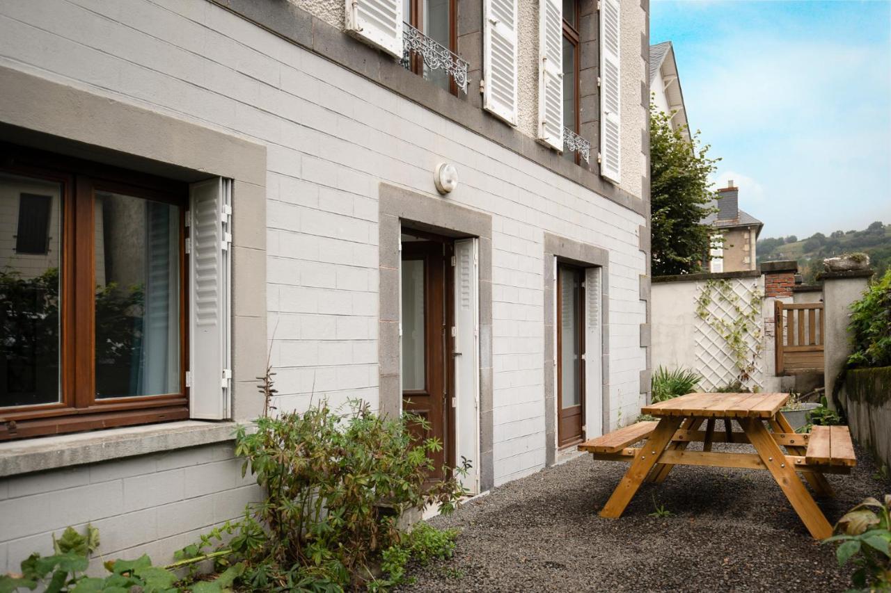 L'Ekrin Des Bains Apartamento La Bourboule Exterior foto